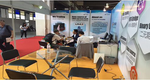 金融展會盛大開幕,參展商主推產(chǎn)品引關(guān)注(圖2) 金融展會盛大開幕,參展商主推產(chǎn)品引關(guān)注(圖2)