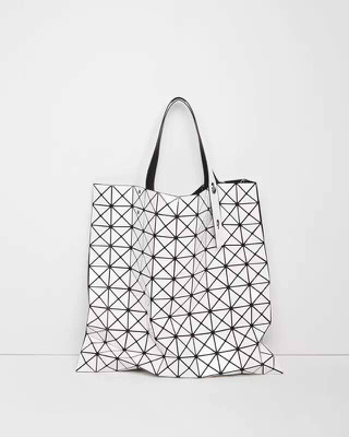 2016年假期必去的展覽: 三宅一生の仕事(圖1) 2016年假期必去的展覽: 三宅一生の仕事(圖1)