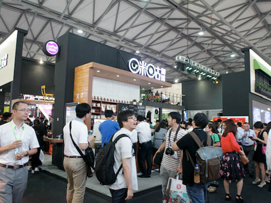 二次元咪咕展臺引爆2016世界移動大會(圖1) 二次元咪咕展臺引爆2016世界移動大會(圖1)