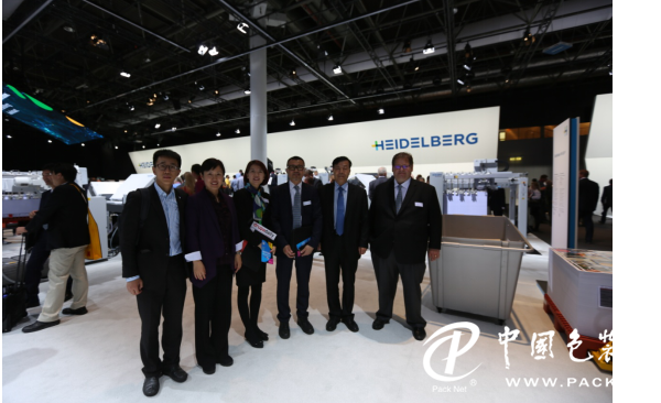 CHINA PRINT 主辦方到訪海德堡展臺(tái)(圖1)