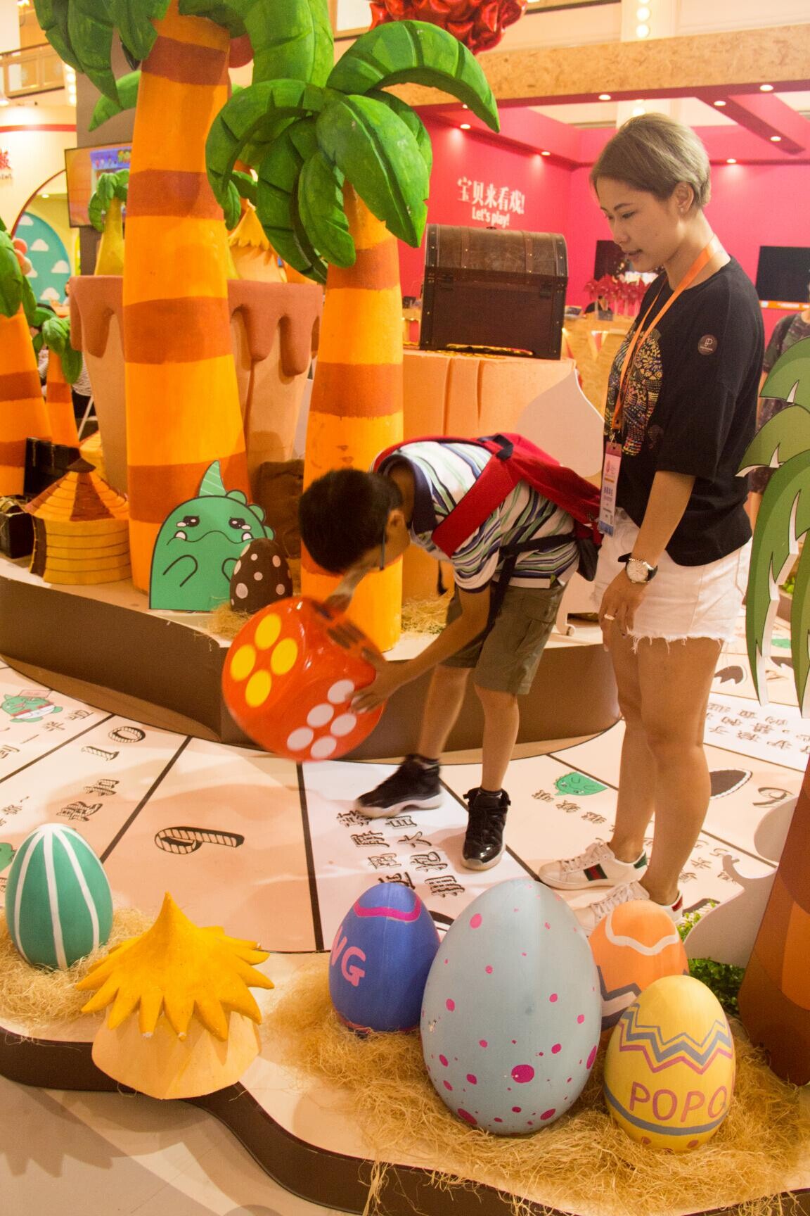 卡通形象小P精彩亮相2016上海國際少兒生活展(圖6) 卡通形象小P精彩亮相2016上海國際少兒生活展(圖6)