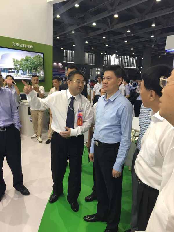 普天亮相廣州國際新能源、節能及智能汽車展(圖2) 普天亮相廣州國際新能源、節能及智能汽車展(圖2)