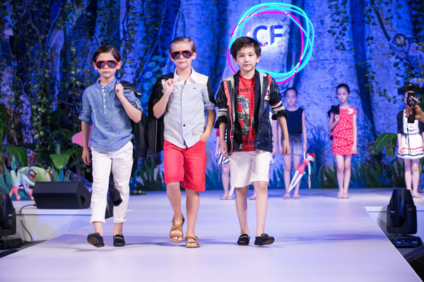 西班牙兒童時(shí)尚秀 驚艷CBME孕嬰童展(圖5) 西班牙兒童時(shí)尚秀 驚艷CBME孕嬰童展