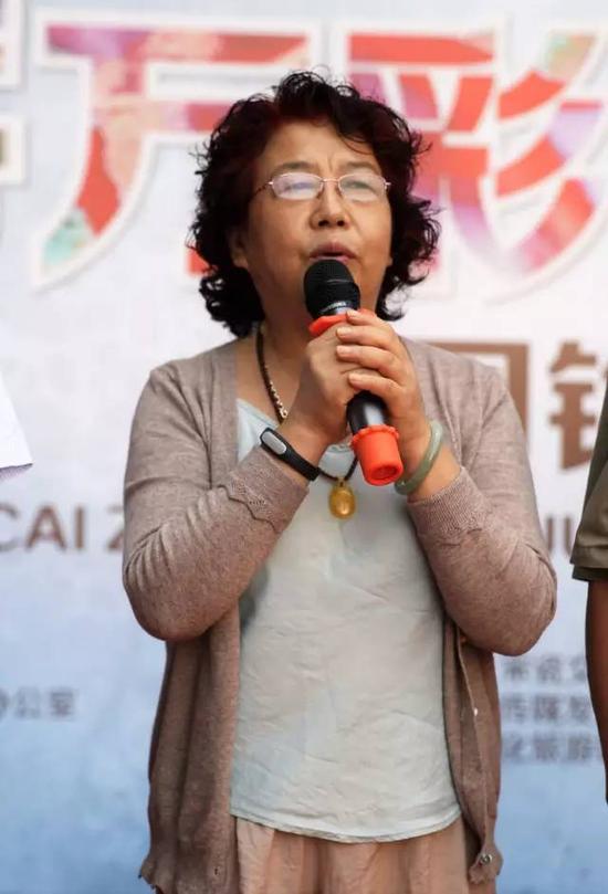 鈞窯萬彩:中國鈞瓷精品上海展開幕(圖3) 鈞窯萬彩:中國鈞瓷精品上海展開幕(圖3)